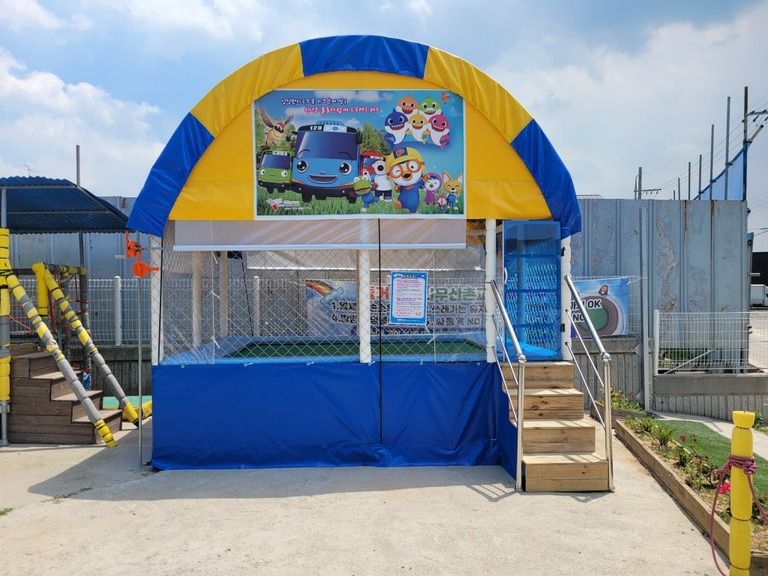 여주 교회에 3*4사이즈 설치하였습니다.