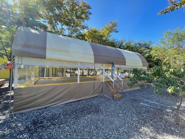 영월 산솔오토캠핑장에 트램펄린 설치했습니다.