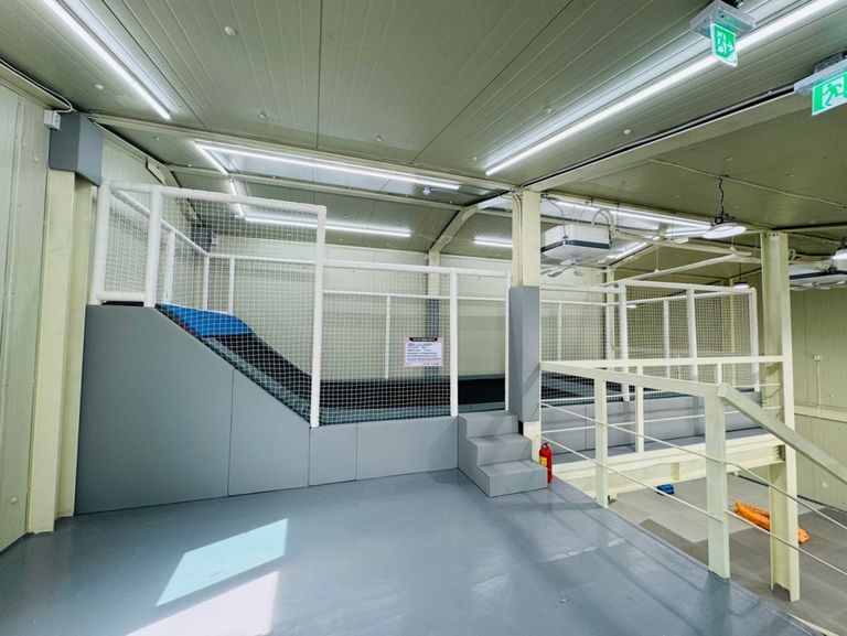 증평 봉봉키즈랜드에 트램펄린 시공하였습니다. 