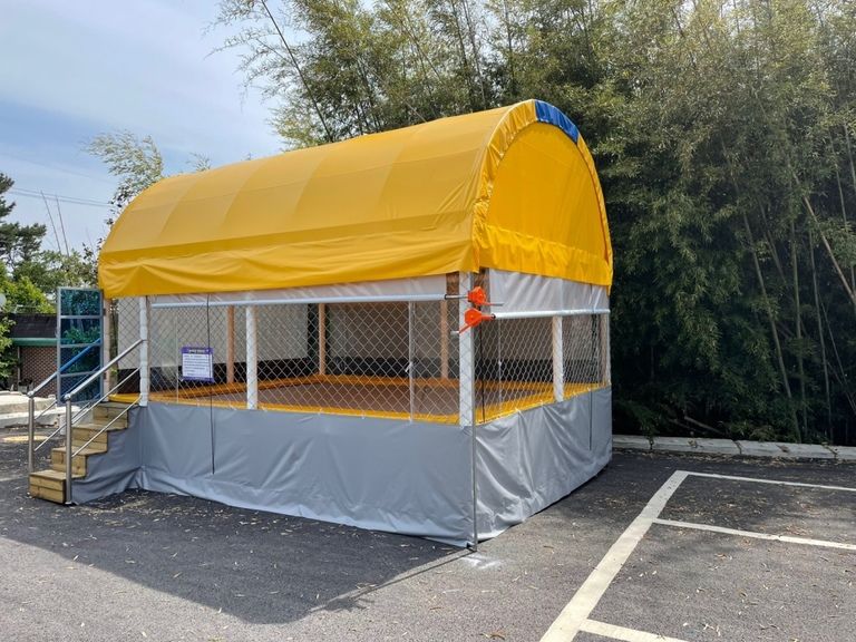 익산에 트램펄린 설치하였습니다.