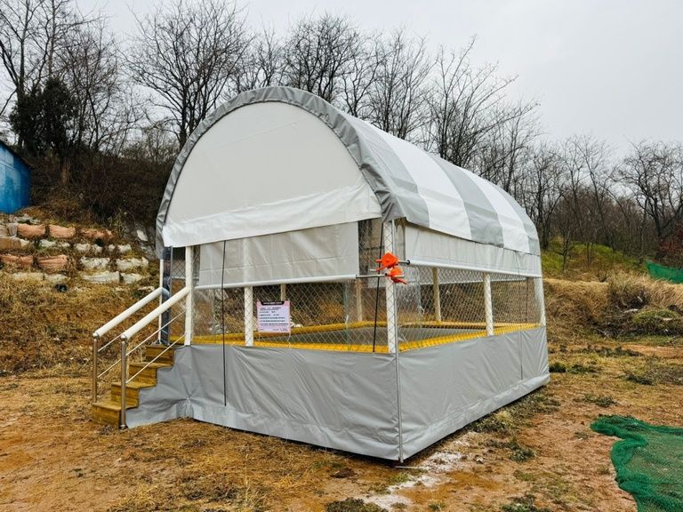 서천 꿈터아동지역센터에 4-5 트램펄린 설치하였습니다.