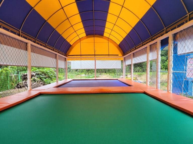 밀양 범도 캠핑장 천막갈이 하였습니다.