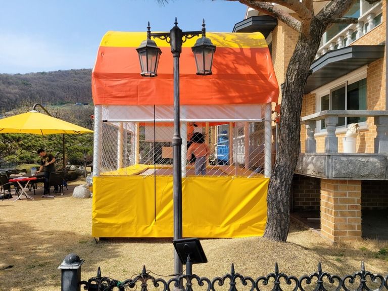 용인 개인주택에 3*4사이즈 트램펄린 설치하였습니다.