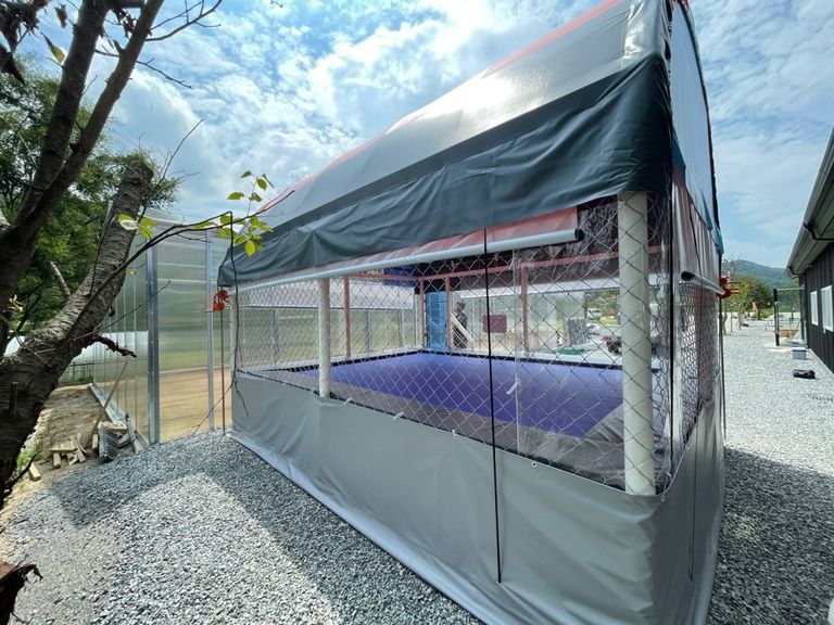 소리의섬에 트램펄린 설치하였습니다.