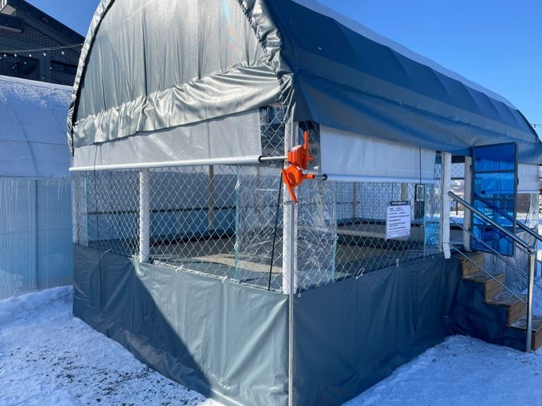 홍성 캠핑장에 4-7 트램펄린 설치하였습니다.