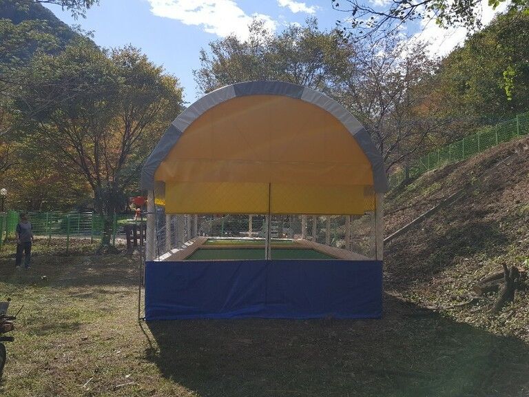 2020년 10월 12일 충남_벽계캠핑장 4*8 설치 완료 하였습니다. 