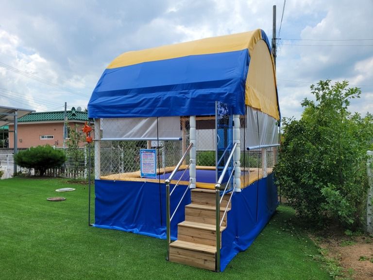 음성 개인주택에 트램펄린 설치하였습니다.