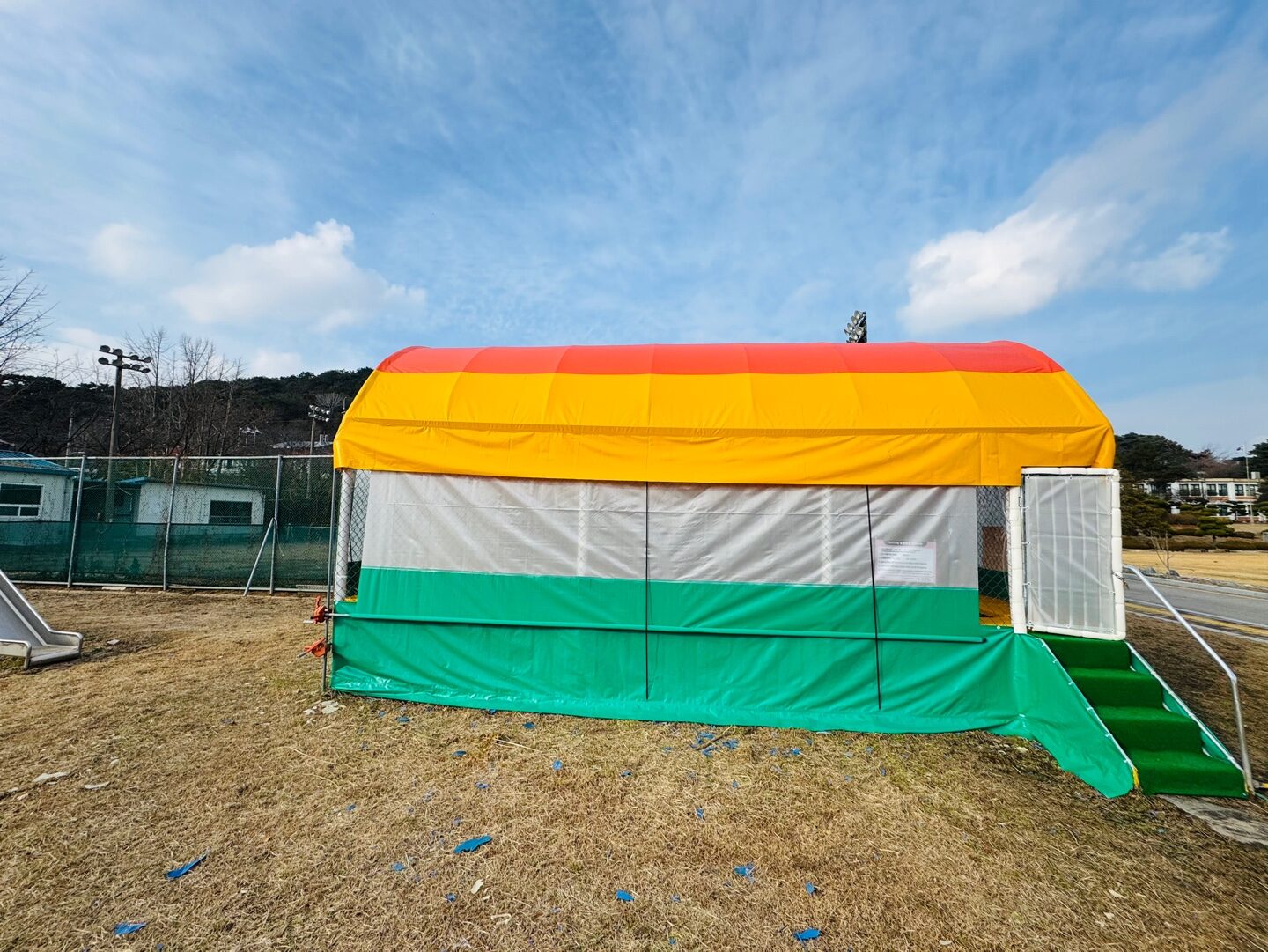 익산 용안초 트램펄린 전체교체 하였습니다
